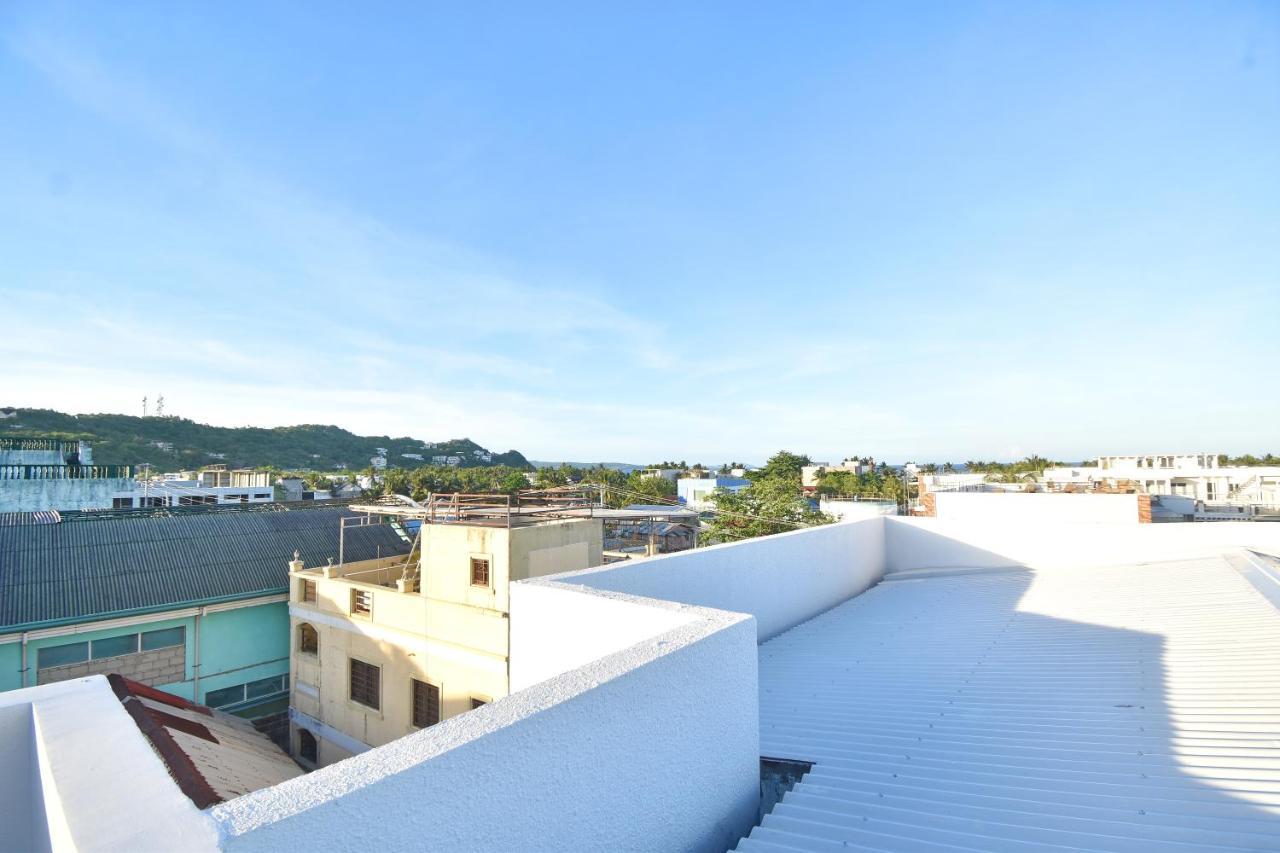 Blue Suites Boracay Balabag  Esterno foto