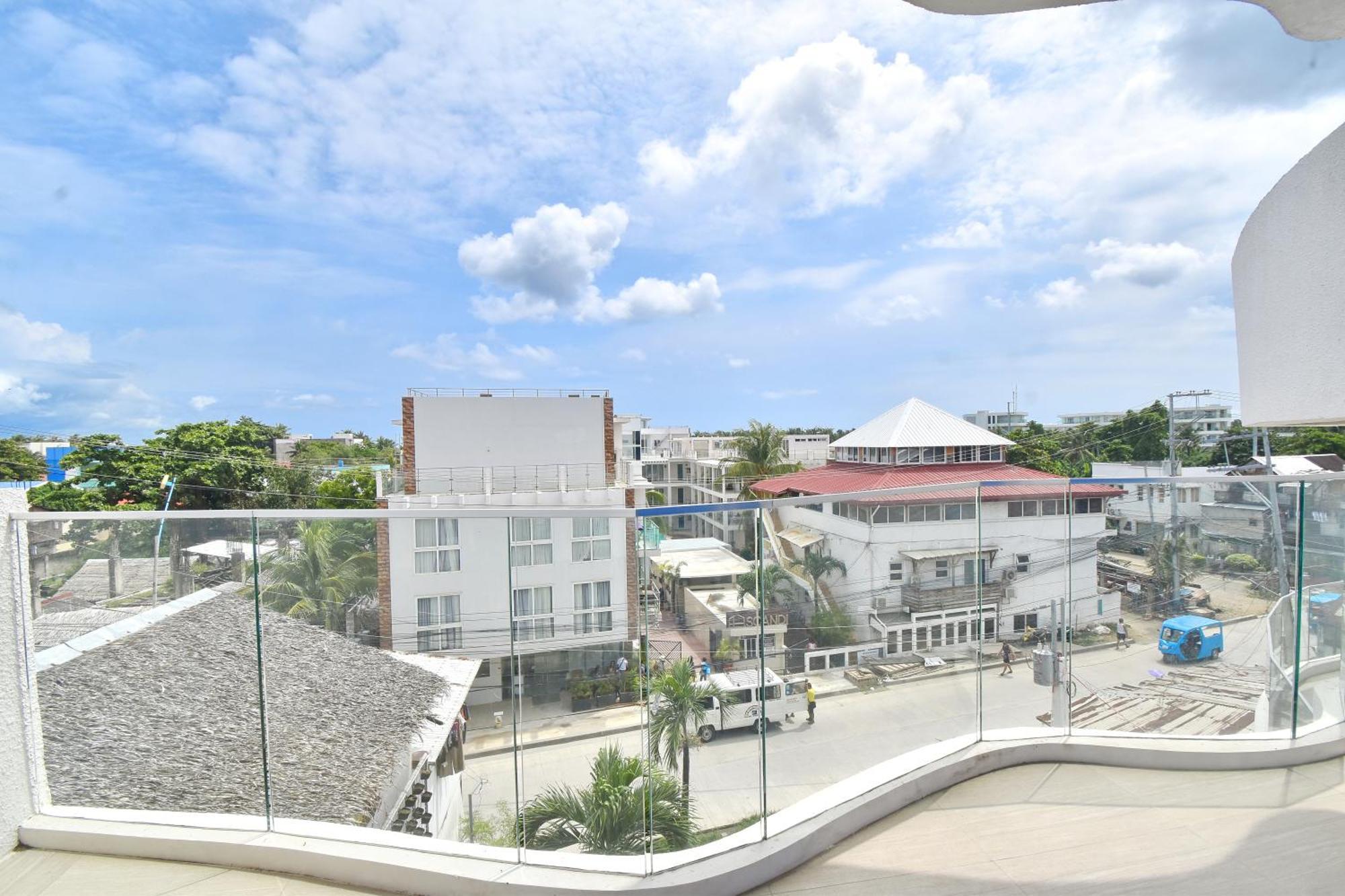 Blue Suites Boracay Balabag  Esterno foto